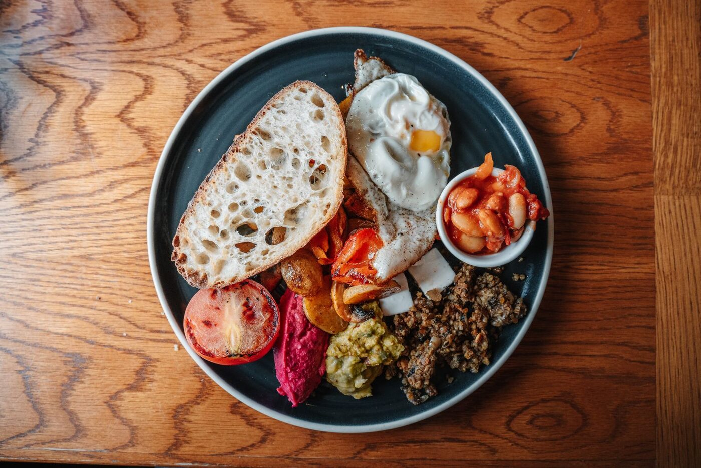 A freshly cooked Scottish breakfast served each morning at Heriott Park